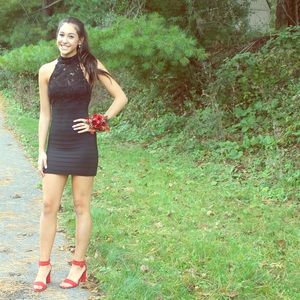 Sherri Hill homecoming fitted bandage dress